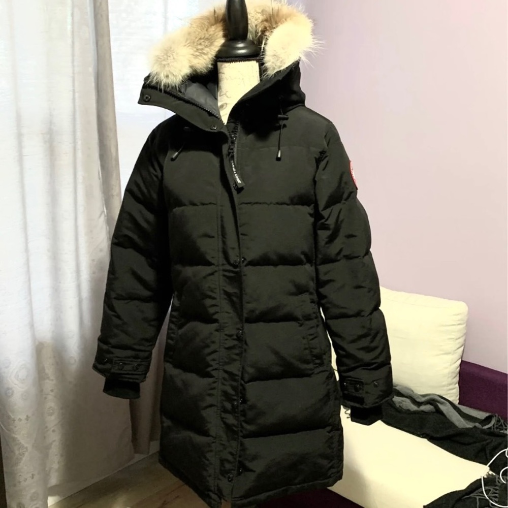 🛑SOLD🛑 Canada Goose Shelburne Parka black size L